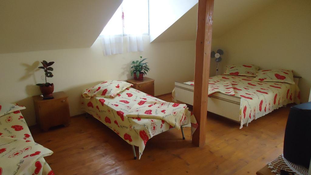 Helga House Hostel Turda Cameră foto