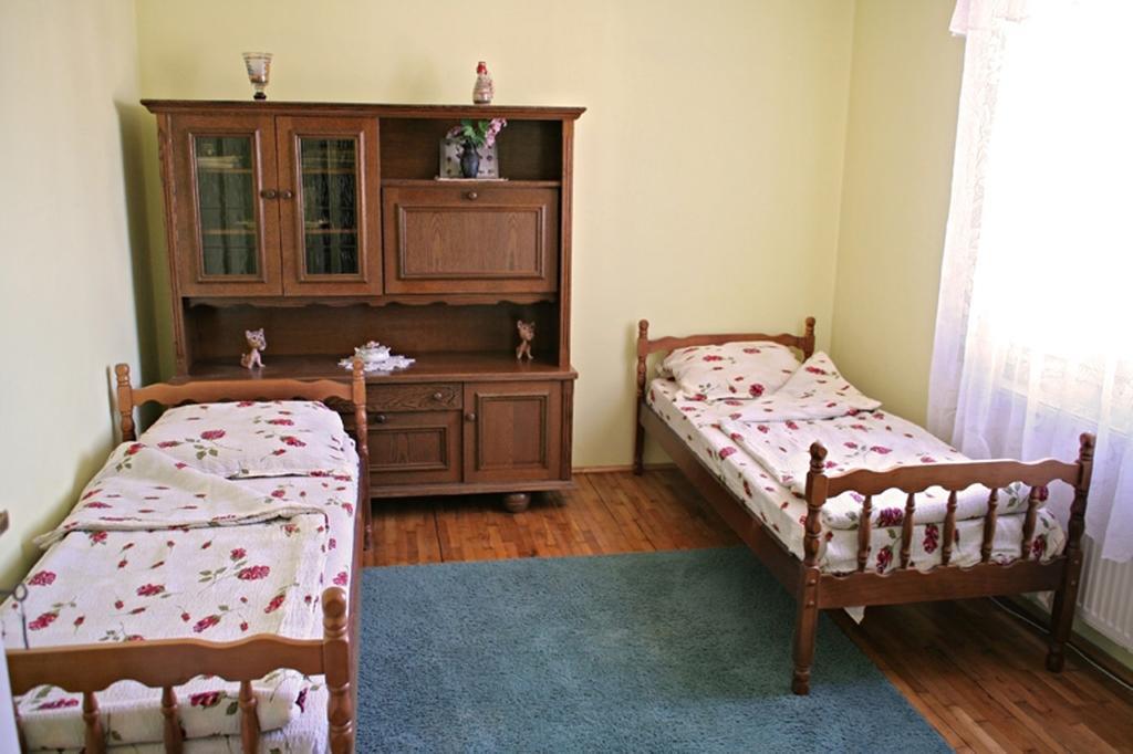 Helga House Hostel Turda Cameră foto